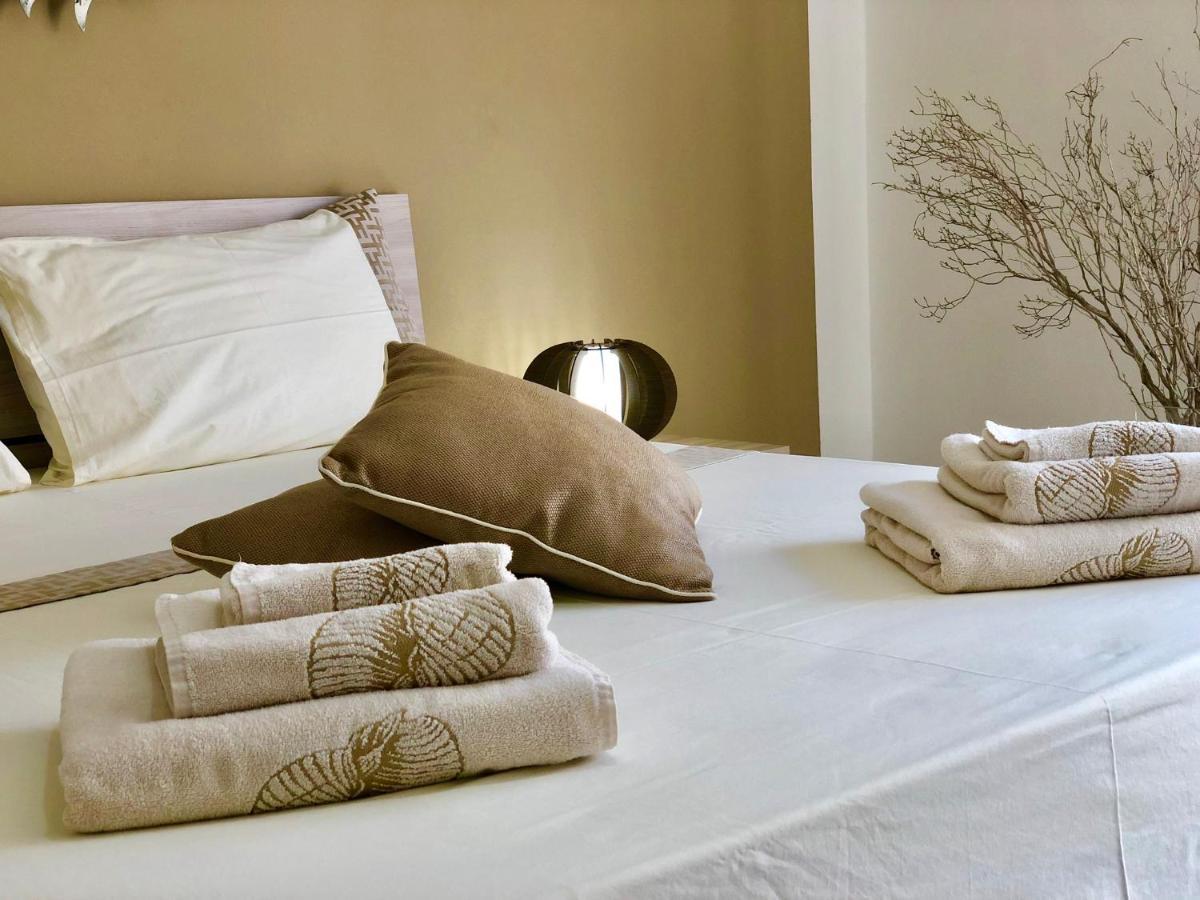 Montellinos Suite Tortora SantʼAntìoco Eksteriør bilde